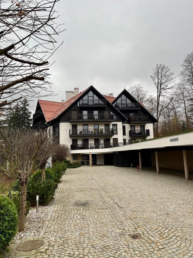 Trevilles Apartamenty Londyn Szklarska Poręba Buitenkant foto