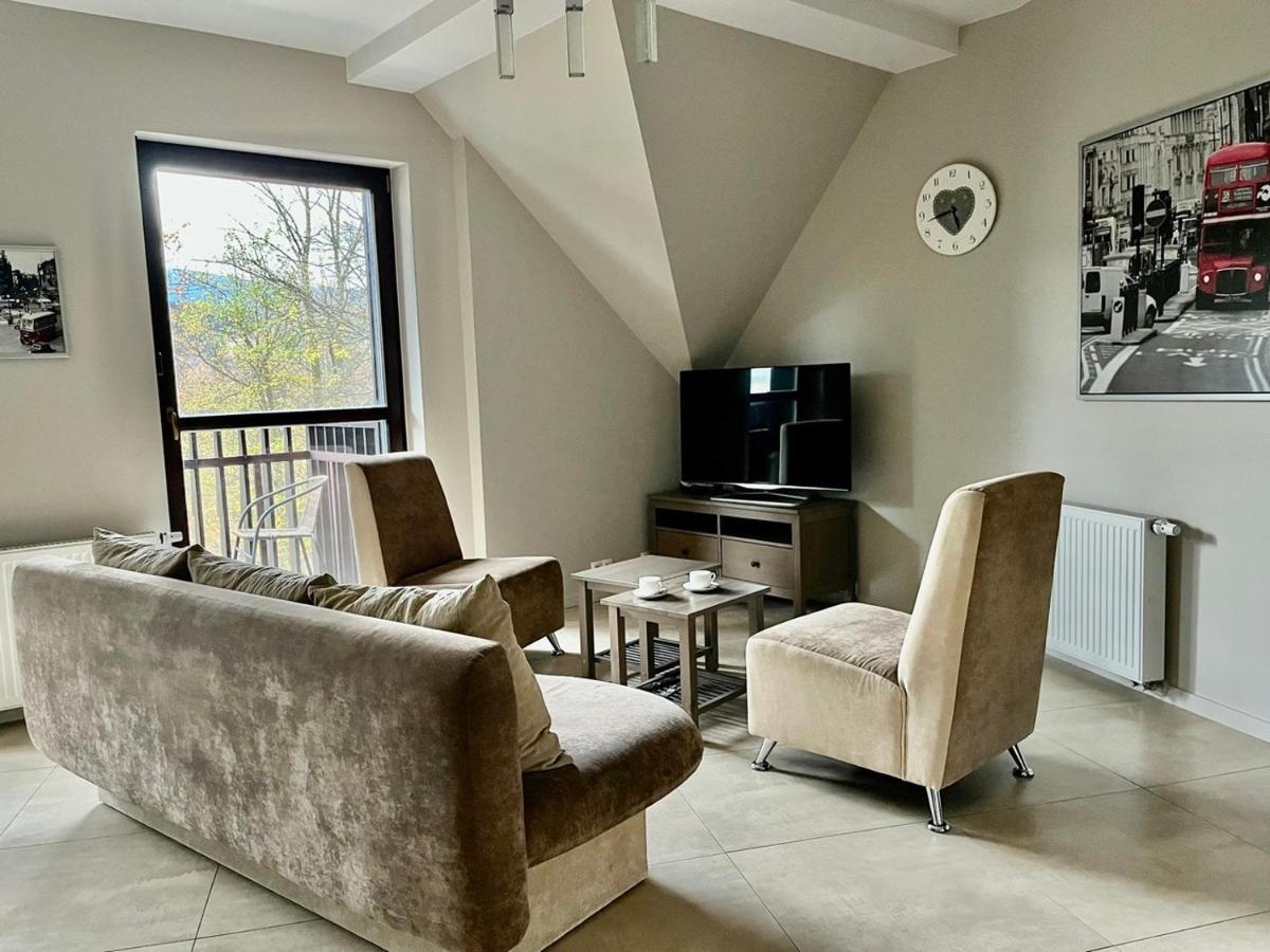 Trevilles Apartamenty Londyn Szklarska Poręba Buitenkant foto